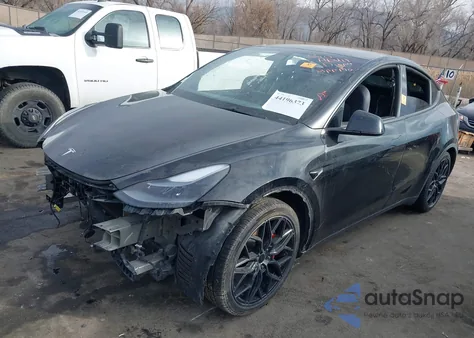 2022 Tesla Model Y Performance Dual Motor All-Wheel Drive из США, поврежденный, VIN 7SAYGDEFXNF337550